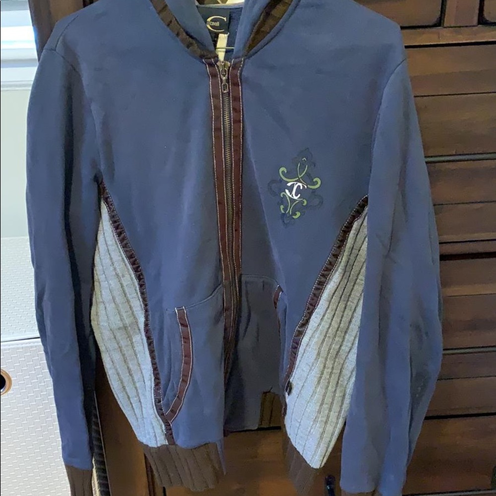 Really nice Men’s Cavalli sweater
